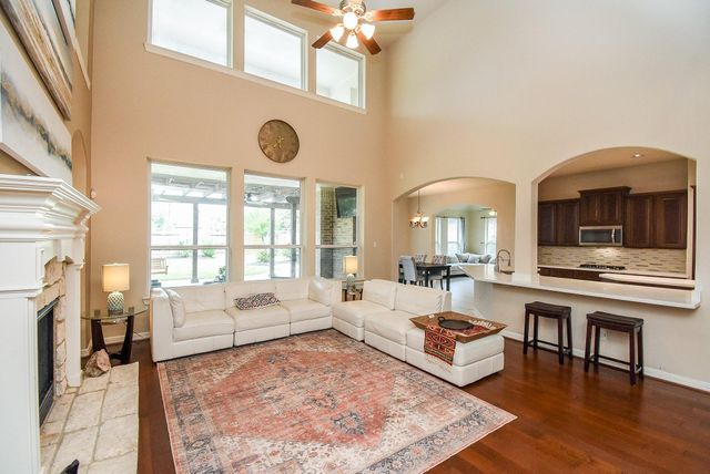 1619 Caledonia Trail, Sugar Land, TX 77479