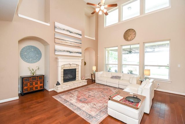 1619 Caledonia Trail, Sugar Land, TX 77479