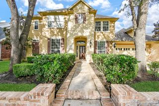 1619 Caledonia Trail, Sugar Land, TX 77479