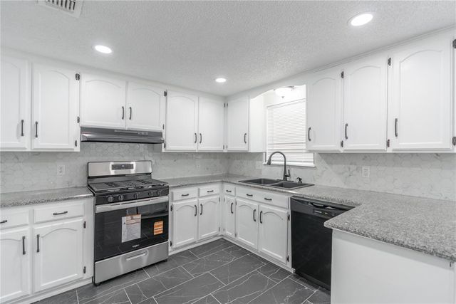 8408 S Drexel Place, Oklahoma City, OK 73159