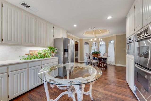 190 Fawn Hollow Drive, Argyle, TX 76226