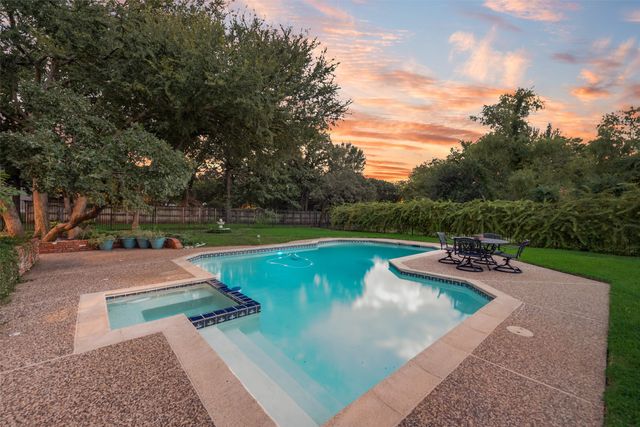 190 Fawn Hollow Drive, Argyle, TX 76226