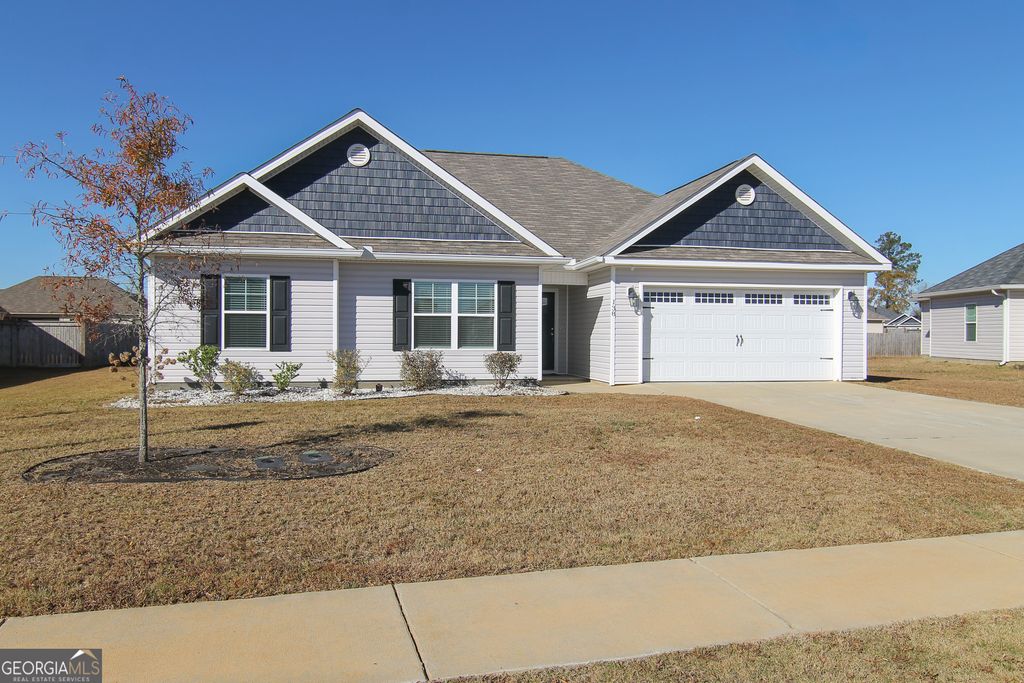 138 Sadie Heights Boulevard, Perry, GA 31069