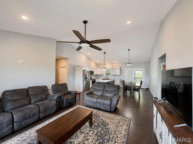 58846 Scotts Lane, New London, MO 63459