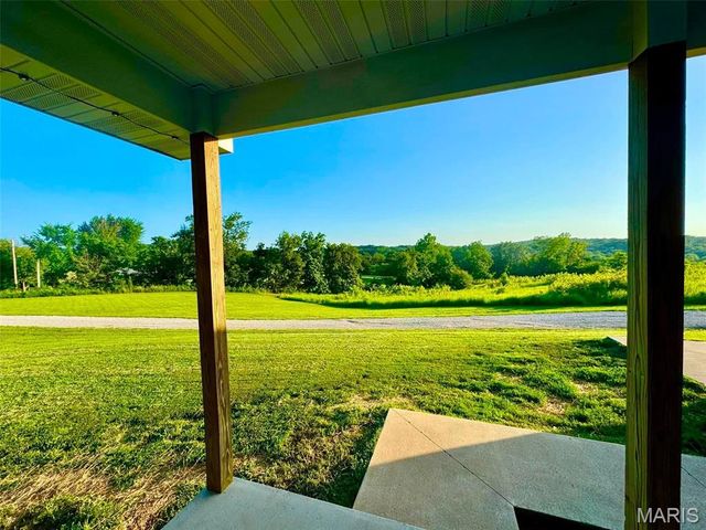 58846 Scotts Lane, New London, MO 63459