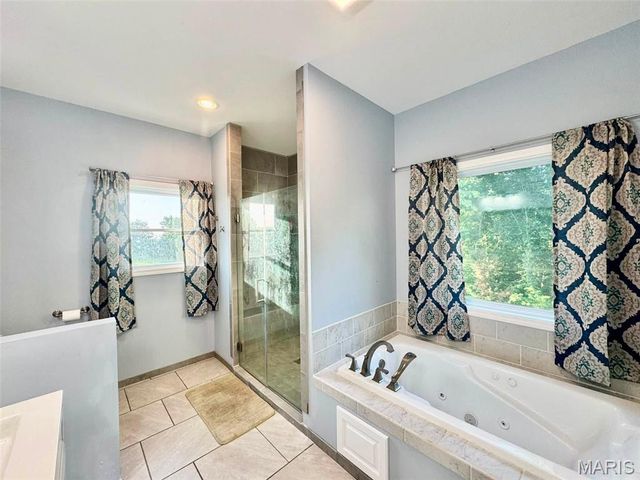 58846 Scotts Lane, New London, MO 63459