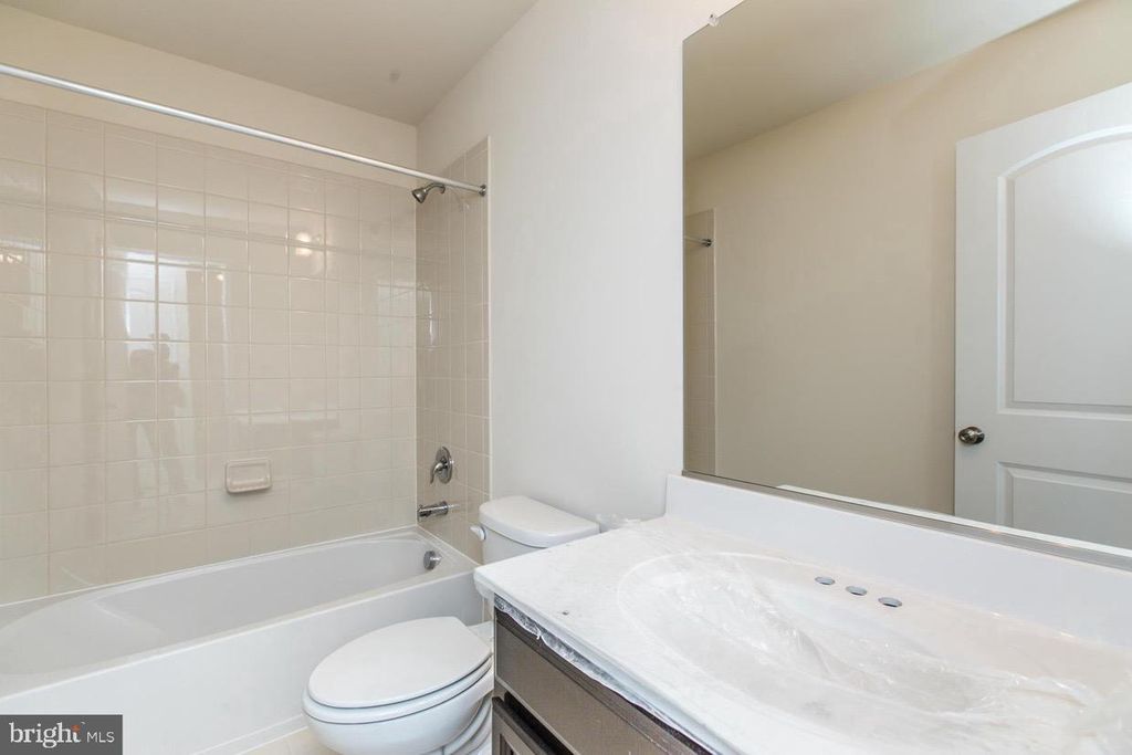 Image 20 of property listing at 15440 GENERAL LAFAYETTE BLVD, Brandywine, MD 20613