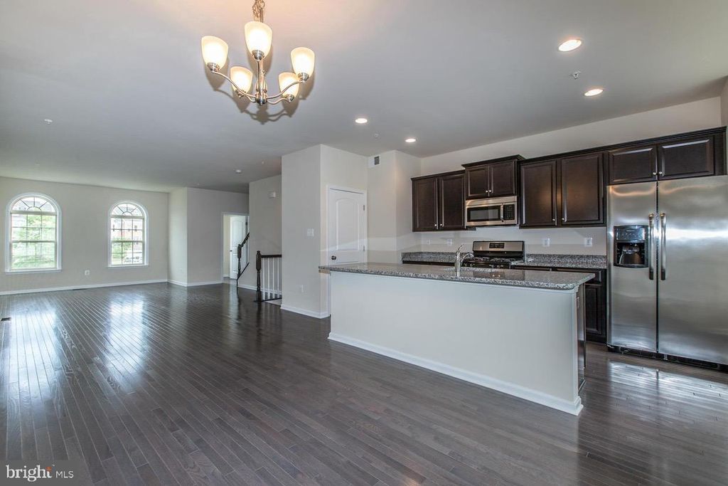 Image 7 of property listing at 15440 GENERAL LAFAYETTE BLVD, Brandywine, MD 20613