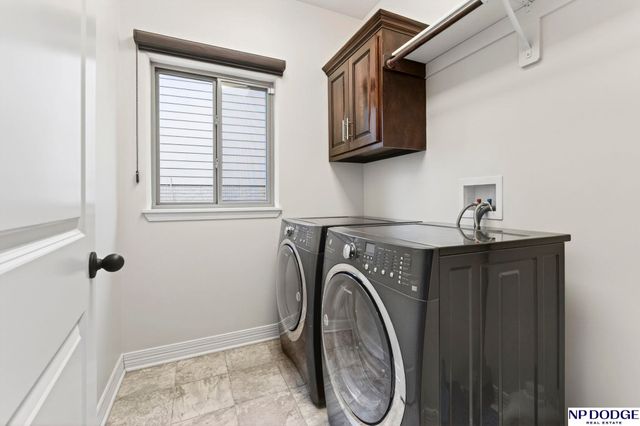 4735 S 154th Plaza, Omaha, NE 68137