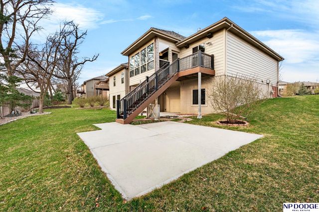 4735 S 154th Plaza, Omaha, NE 68137
