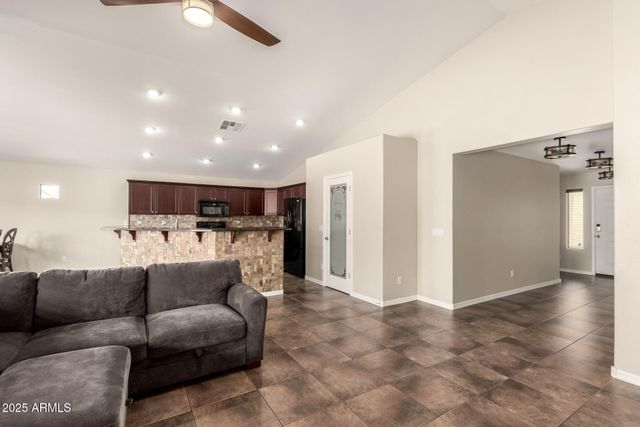 25212 W MALDONADO Drive, Buckeye, AZ 85326