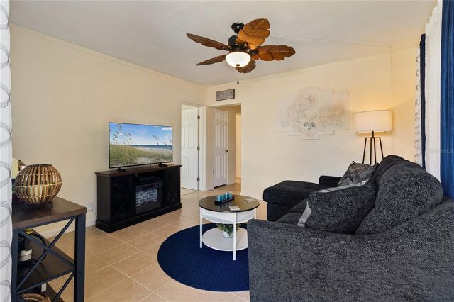 4419 MELBOURNE STREET, Punta Gorda, FL 33980