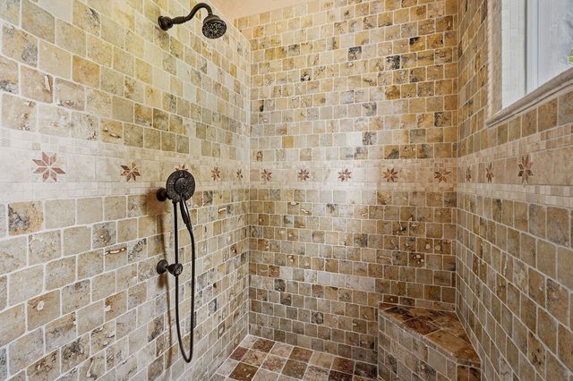 816 Brave Face ST, Leander, TX 78641