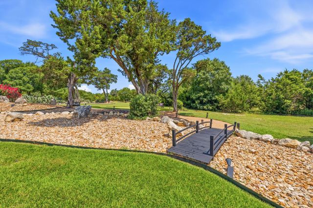 816 Brave Face ST, Leander, TX 78641
