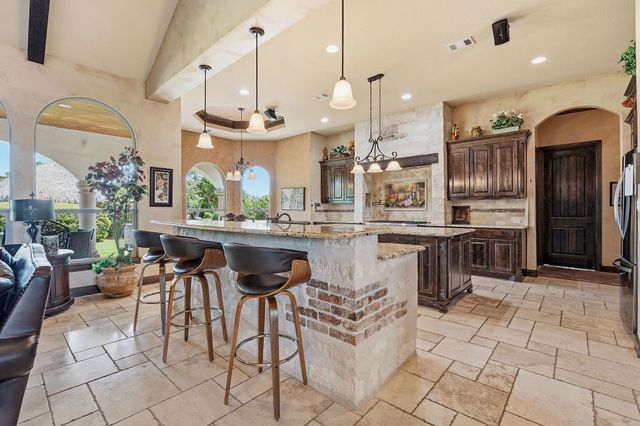 816 Brave Face ST, Leander, TX 78641