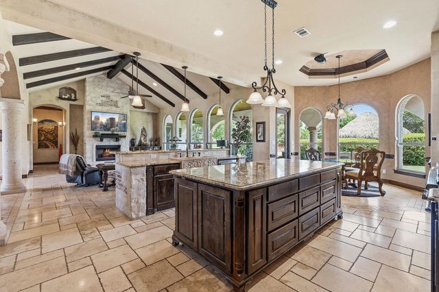 816 Brave Face ST, Leander, TX 78641