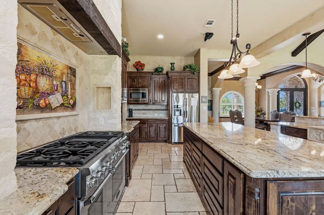 816 Brave Face ST, Leander, TX 78641