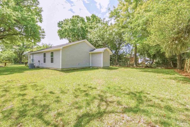1008 W La Rua St, Pensacola, FL 32501
