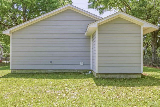 1008 W La Rua St, Pensacola, FL 32501