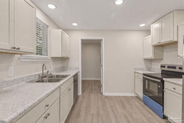1008 W La Rua St, Pensacola, FL 32501
