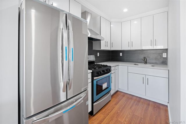 3031 Brighton 5th Street 5D, Brooklyn, NY 11235