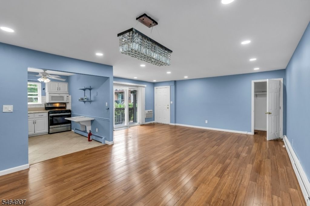 527 Andria Ave, Hillsborough Twp., NJ 08844 — photo 5