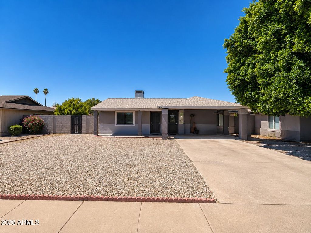 1502 E EMERALD Avenue, Mesa, AZ 85204 — photo 3