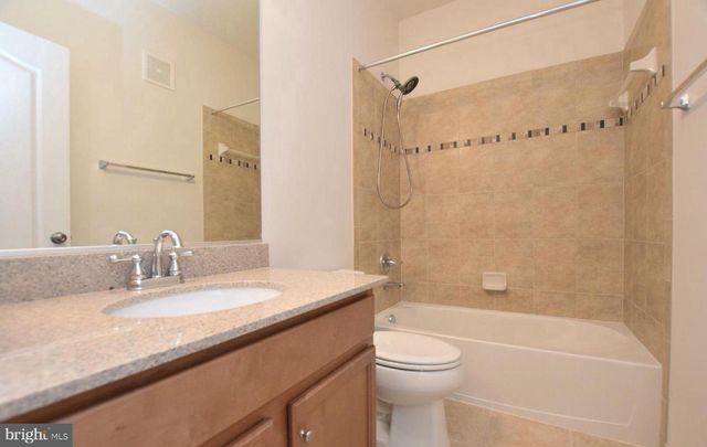 42287 SAN JUAN TER, Aldie, VA 20105