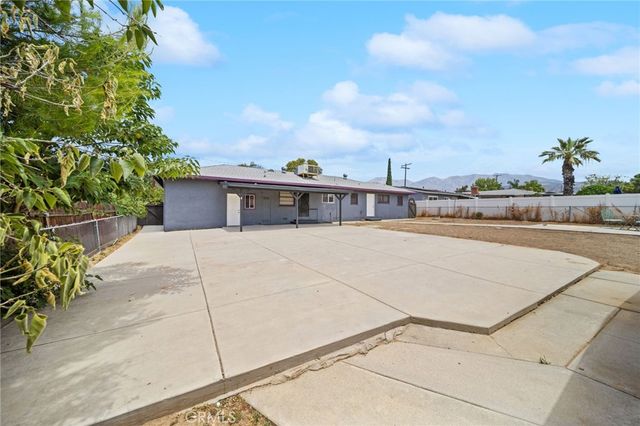 34347 Fairview Drive, Yucaipa, CA 92399