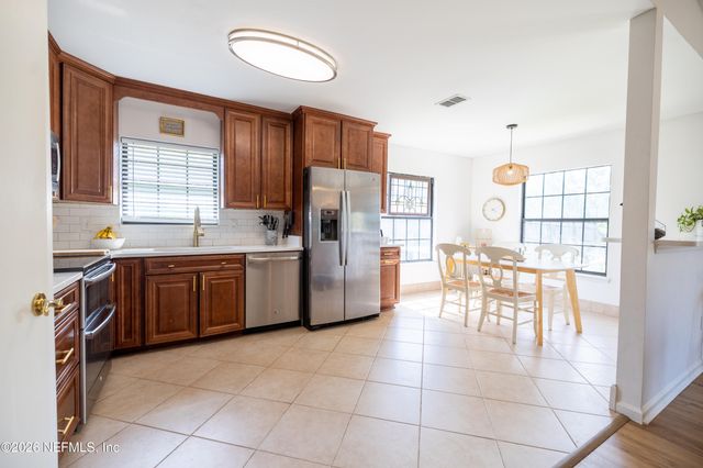 12887 BENTWATER Drive, Jacksonville, FL 32246