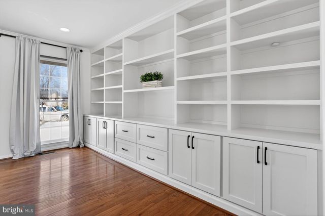 6125 SANDSTONE CT, Clifton, VA 20124