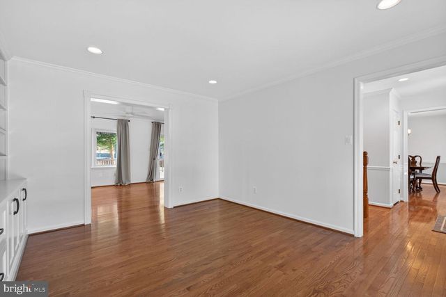 6125 SANDSTONE CT, Clifton, VA 20124