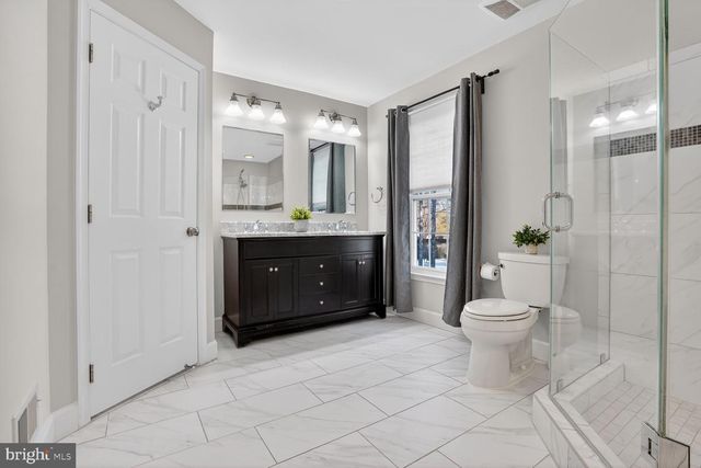 6125 SANDSTONE CT, Clifton, VA 20124