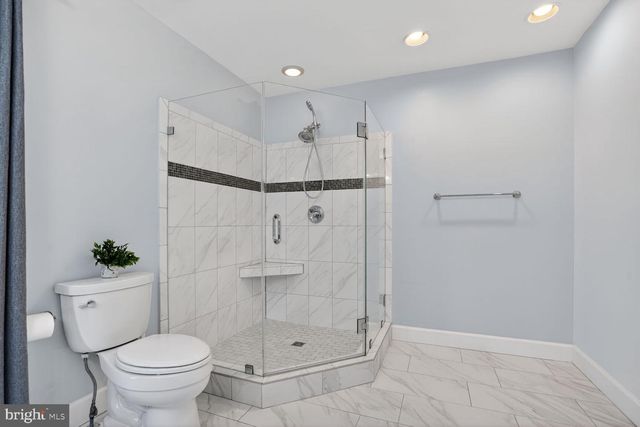 6125 SANDSTONE CT, Clifton, VA 20124