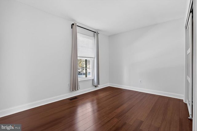 6125 SANDSTONE CT, Clifton, VA 20124