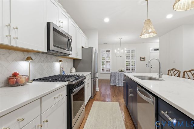 14323 Michaux Village Dr, Midlothian, VA 23113