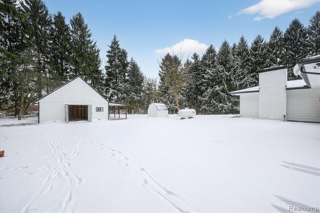 3643 Noble Road, Oxford, MI 48370