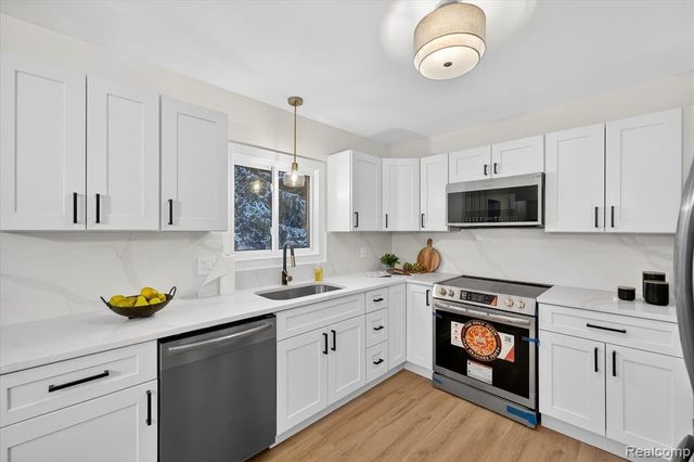 3643 Noble Road, Oxford, MI 48370