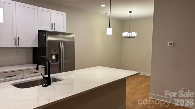 4817 Victoria Avenue, Charlotte, NC 28269