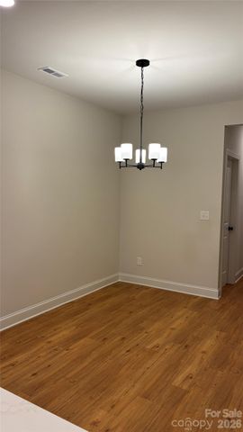 4817 Victoria Avenue, Charlotte, NC 28269