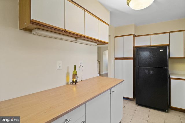 5709 WOODCREST AVE, Baltimore, MD 21215