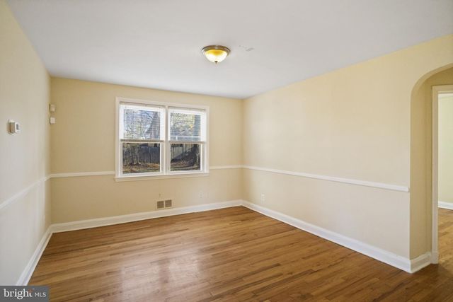 5709 WOODCREST AVE, Baltimore, MD 21215