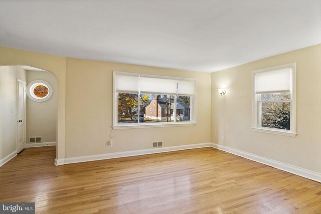 5709 WOODCREST AVE, Baltimore, MD 21215