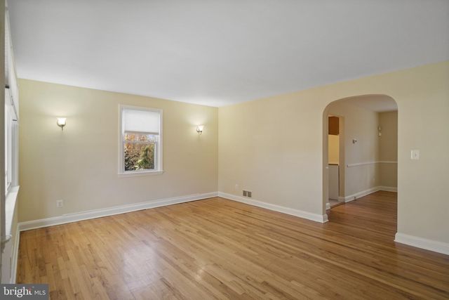 5709 WOODCREST AVE, Baltimore, MD 21215