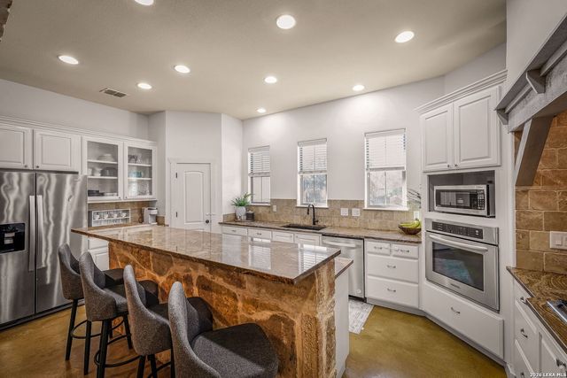 406 Williams Way, New Braunfels, TX 78130