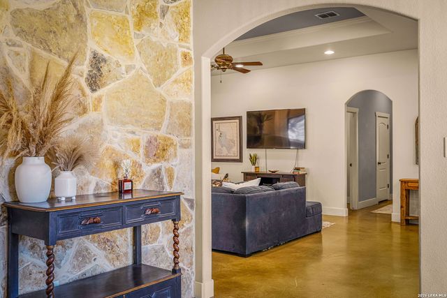 406 Williams Way, New Braunfels, TX 78130