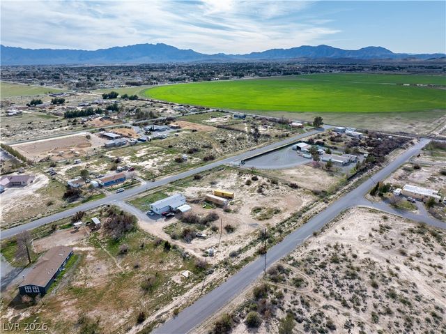 340 West Pechstein Road, Pahrump, NV 89060
