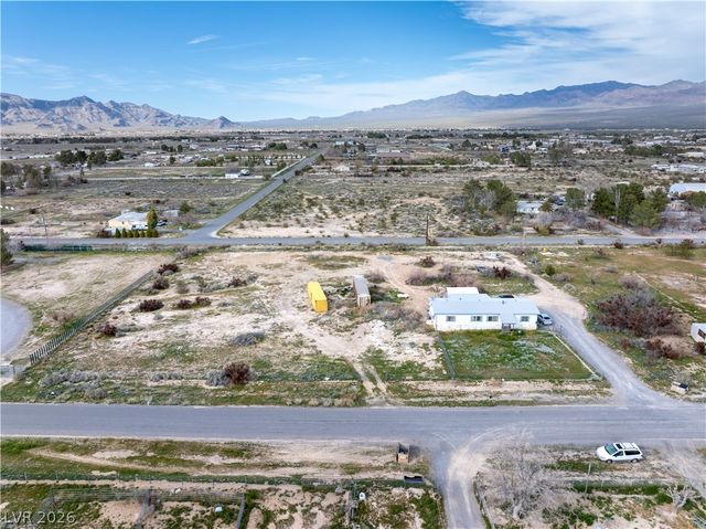 340 West Pechstein Road, Pahrump, NV 89060
