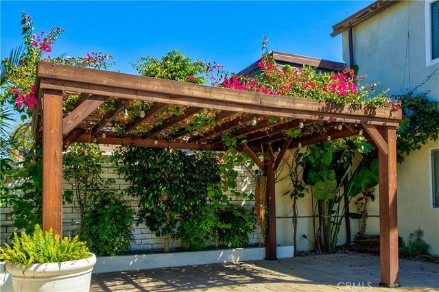 34 Rockrose Way, Irvine, CA 92612