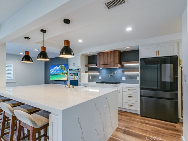 34 Rockrose Way, Irvine, CA 92612